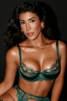 London Courtisane Maxine