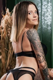 London Courtisane Nicole